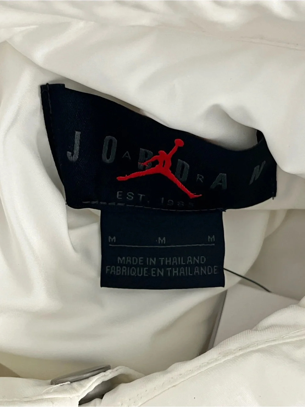 Men's Air Jordan Rain Button Down Jacket Cream Sweater Puffer FV7432-133 Medium